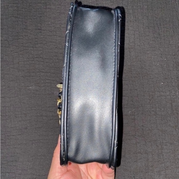 Mini Puffer Purse - Picture 2 of 6